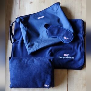 Vineyard Vines Navy Travel Set 4pc